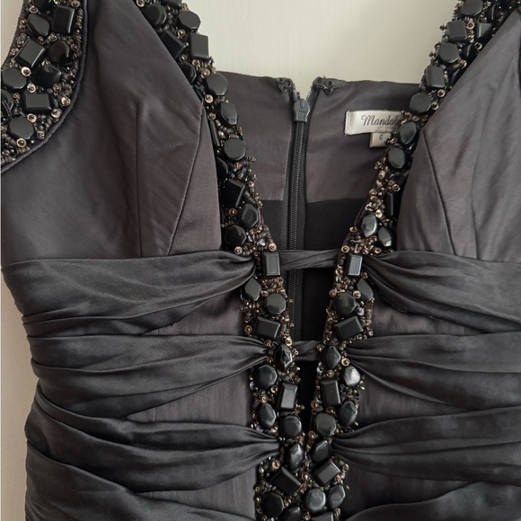 Mandalay Sexy Plunge Evening Dress - Picture 4 of 6